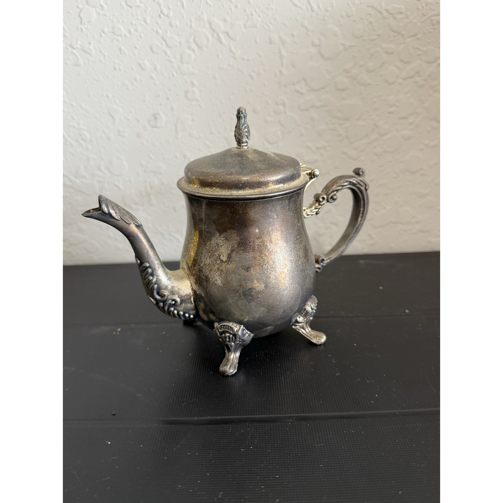 Vintage International Silver Company Silverplated Footed Teapot Coffee Pot